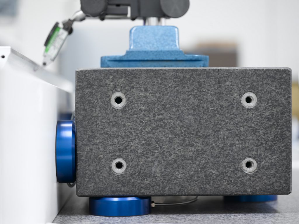 how do bearings work